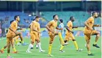  ??  ?? Kerala Blasters FC players during a training session on the eve of their match against Bengaluru FC in ISL