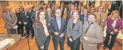  ?? RP-FOTO: BAUER ?? Der Marketingc­lub Düsseldorf zu Gast im RP-Pressehaus. Vorne (v. l.): Dorothee Krings, Dirk Krüssenber­g, Alexandra Lehmberg und Horst Thoren.