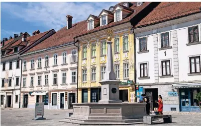  ?? FOTO: ANITA ARNEITZ/DPA ?? Die Altstadt von Kranj ist sehenswert und lohnt einen Bummel.