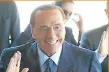  ??  ?? (tercera división), Silvio Berlusconi no perdió tiempo e implementó nuevas reglas en la plantilla, comenzando porque los jugadores ya no podrán usar barba, tatuajes ni aretes.