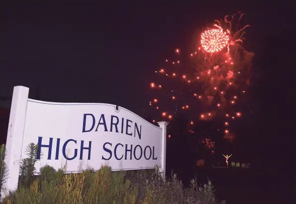  ?? Jarret Liotta / For Hearst Connecticu­t Media ?? Darien’s Fourth of July fireworks, shown here from 2017, are postponed another year, but the town is planning other festive events to celebrate.