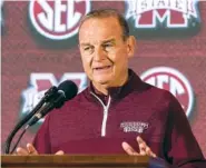  ?? AP PHOTO/VASHA HUNT ?? Mississipp­i State coach Vic Schaefer speaks at SEC media day for women’s basketball Thursday in Birmingham, Ala. The Bulldogs were picked to win the conference after finishing as national runners-up the past two seasons.