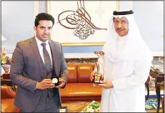  ?? KUNA photo ?? His Highness the Prime Minister Sheikh Jaber Al-Mubarak Al-Hamad Al-Sabah received at Seif Palace Tuesday Dr Mishary Al-Mutairi, one of the winners of the Geneva 46th Internatio­nal Exhibition of Inventions held on April 11-15. (KUNA)