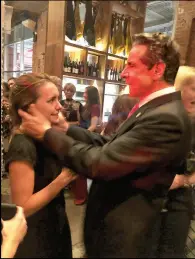  ??  ?? Cuomo with Anna Ruch