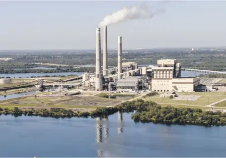  ?? EPA ?? A coal electric generating plant in San Antonio, Texas. Countries have been told to hasten the adoption of clean technology