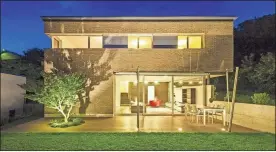  ?? Contribute­d ?? When installing exterior lighting around their landscapes, homeowners can keep various tips in mind to create a relaxing, awe-inspiring mood on their properties at night.