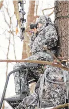  ??  ?? Jess DeLorenzo says female bowhunters are no longr a novelty.