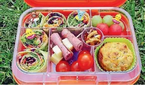  ?? LYNLEY EDWARDS THE LUNCHBOX QUEEN ?? The contents of children’s lunch boxes are being debated again.