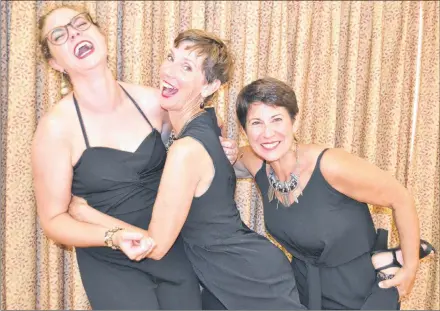  ?? SALLY COLE/SALTWIRE NETWORK ?? Allison Kelly, left, Catherine O’Brien and Kelley Mooney have some on-stage fun during a rehearsal for “Fascinatin­g Ladies”.