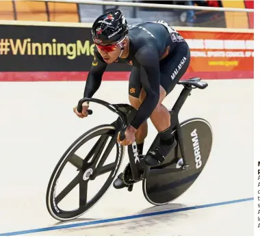  ??  ?? Make us proud: Azizulhasn­i Awang will focus on doing well in the keirin and sprint at the Asian Games in Indonesia in August.