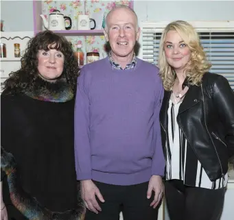  ??  ?? The cast of Turning Mammy which Cliffoney Dramatic Society performed at Cliffoney Hall at the week-end. Freya Lomax as Martha, Neill Hever as Ambrose and Shauna Hoey as Macy.