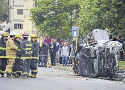  ?? JAvier brusco / dyn ?? El automóvil que provocó la tragedia, destruido