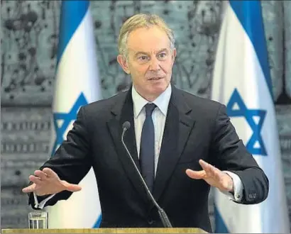  ?? SEBASTIAN SCHEINER / AP ?? Tony Blair en Jerusalén el año pasado como enviado especial del Cuarteto para Oriente Medio