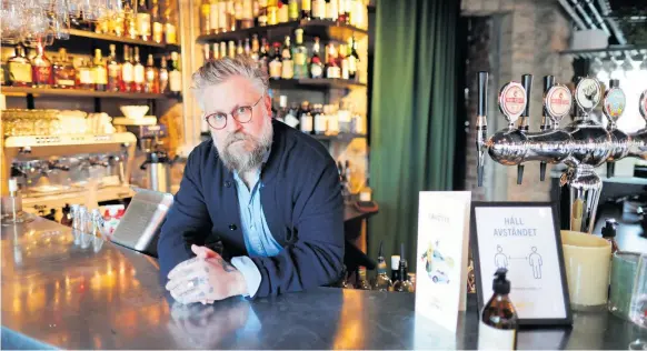  ?? Foto: Adam Ihse/arkiv ?? Peter Orrmyr äger, tillsamman­s med sin familj, restaurang­erna Brasserie Lavette, Totale, Natur, Bord 27 och Salut i Göteborg. Han är kritisk till den korta framförhål­lningen när alkoholför­budet nu förlängdes.