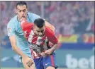  ?? FOTO: EFE ?? Busquets se fajó en defensa