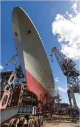  ??  ?? Under the bow of the fourth 11356R/M frigate under constructi­on at Yantar