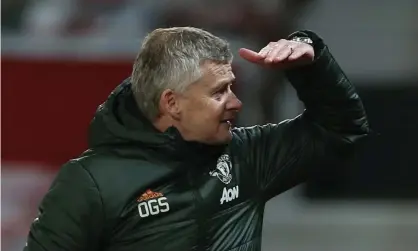  ??  ?? Ole Gunnar Solskjær says his third-placed Manchester United side are not talking about overhaulin­g Liverpool. Photograph: Matthew Peters/Manchester United/Getty Images