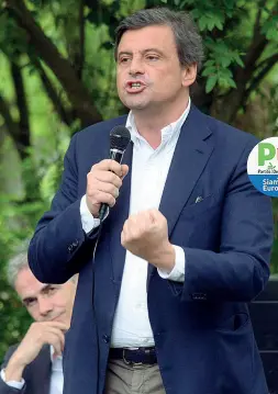  ??  ?? Capolista Carlo Calenda, secondo a preferenze solo a Matteo Salvini