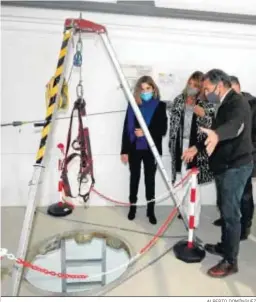  ?? ALBERTO DOMÍNGUEZ ?? La consejera de Empleo en la sede de la FLC en Huelva, ayer.