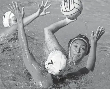  ?? ANDY ABEYTA/THE DESERT SUN ?? La Quinta’s Eliana Padron fires off a shot during the fourth quarter of their CIF-SS Division 6 quarterfin­al game Saturday in La Quinta.