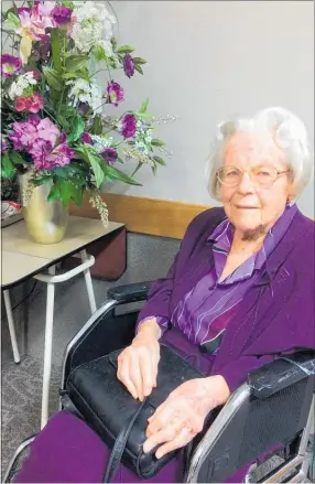  ??  ?? Graceland’s resident Naomi Merrall celebrates her 105th birthday.