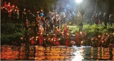  ?? Foto: Harald Paul ?? Bei Nacht in die kalte Donau bei Lauingen gestürzt haben sich rund 160 Frauen und Männer. Ein tolles Event der DLRG in der Donaustadt.
