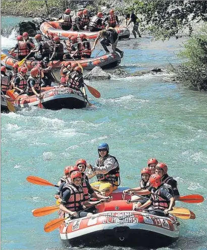  ?? MERCÈ GILI ?? El rafting es el producto estrella entre las actividade­s acuáticas que se organizan