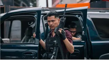  ?? AMAZON STUDIOS PHOTOS ?? Manuel Contreras (Harold Torres) is the leader of a Mexican anti-drug military unit who really works for a drug cartel.