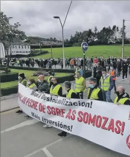  ?? EP ?? Manifestac­ión contra el cierre de Siemens Gamesa en As Somozas.