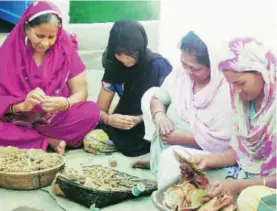  ??  ?? ‘In some homes, the whole family is engaged in this work, they make more beedis and their earning is better than mine. But with the amount I earn, at least I am not begging for a living,’ says Rukhsana.