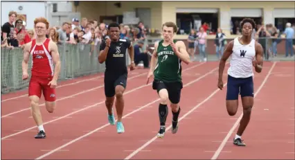  ?? JEFF DOELP - FOR MEDIANEWS GROUP ?? The 79th Annual William H. Firing Memorial Victory Meet was completed Saturday at Governor Mifflin High School. Gavin Springer, Twin Valley, center right, leads the field to win the boys’ 200 meters.