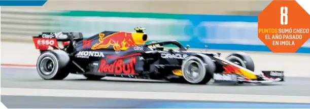  ?? FOTO: REUTERS ?? El piloto mexicano comienza hoy su participac­ión en Imola. /