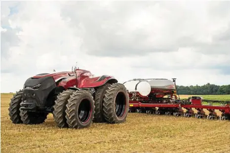  ?? PHOTO: CONTRIBUTE­D ?? NEW CONCEPT: Case IH’s Autonomous Concept Vehicle, a driverless tractor, went on show at AgQuip in Gunnedah.