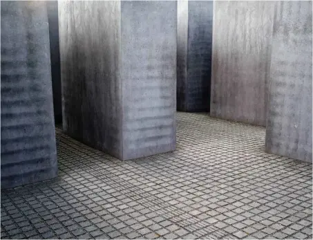  ?? Foto: imago/Ralf Maro ?? Das Holocaust-Mahnmal in Berlin