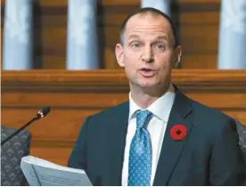  ?? JACQUES BOISSINOT LA PRESSE CANADIENNE ?? Le ministre des Finances, Eric Girard, a vu sa tâche facilitée par une situation économique particuliè­rement favorable.