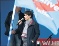  ??  ?? Frauke Petry, koja je u visokom stupnju trudnoće, odluku o povlačenju objavila je uoči konvencije stranke