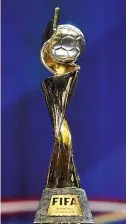  ??  ?? Taça da Copa do Mundo feminina