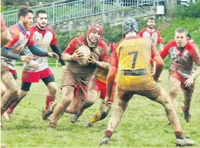  ?? Photo Alain Garcia ?? Ils sont encore deux clubs à être invaincus en Honneur à l’échelle nationale, dont les Rouge et Blanc du Canton d’Alban.