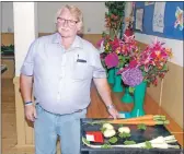  ?? 08_a34Ardrish­aigFlowerS­how03 ?? Neil John MacLean with his prize-winning veg.