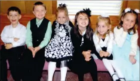  ?? COURTESY PHOTO ?? Morrow Valley Christian Academy kindergart­en students, left to right: Jackson Ray, Kyle Yancey, Shaylee Bradshaw, Isabella Dobbs, Jasmine Ray and Jessica Jetton.