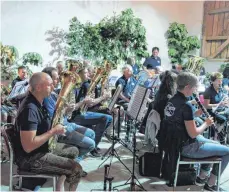  ?? FOTO: ULRICH GRESSER ?? Die Musikkapel­le Seibranz spielte beim Boschenfes­t vom Beatles-Medley bis zur „Fischerin vom Bodensee“auch alle gängigen Märsche und Polkas.