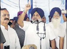  ?? HT PHOTO ?? Shiromani Akali Dal president Sukhbir Singh Badal addressing party workers in Abohar on Tuesday.