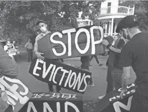  ?? MICHAEL DWYER/AP, FILE ?? A Supreme Court decision ends protection­s for about 3.5 million in the U.S. who said they faced eviction, according to Census Bureau data.