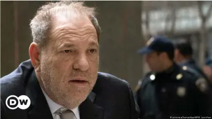  ??  ?? Harvey Weinstein ficht das Urteil an