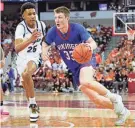  ?? JOVANNY HERNANDEZ / MILWAUKEE JOURNAL SENTINEL ?? Wisconsin Lutheran’s Kon Knueppel, right, and Nicolet’s Davion Hannah were both named to our all-area boys basketball teams. Knueppel was a first-team selection, and Hannah was a second-team choice.