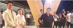  ??  ?? President Duterte answering some questions with the press. PCOO secretary Martin Andanar and Special Assistant to the President Bong Go were also with him