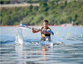  ?? JAMIE TROUGHTON ?? North Shore kayaker Ashton Reiser competing at the NZCT New Zealand canoe sprint championsh­ips at Lake Karapiro.