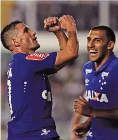  ?? | MARCOS BEZERRA/FUTURA PRESS ?? Ábila fez jogada e Thiago Neves garantiu o triunfo