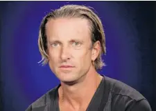  ?? CANADIAN PRESS FILES ?? Singer-songwriter Daniel Powter says he has turned his life around since his first big hit, Bad Day. He is now sober and much more cheerful, an attitude reflected in his new album, Turn on the Lights.