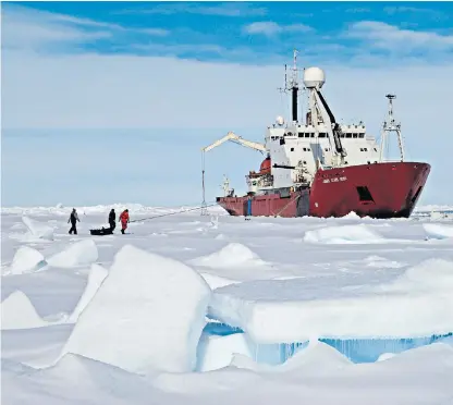  ??  ?? RRS James Clark Ross on the Thwaites Glacier. The collapse of the glacier could significan­tly affect global sea levels